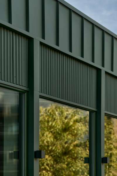 Moderne kontormiljø i Gladsaxe indkapsles af stålprofiler, Transformervej 14, 2860 Søborg